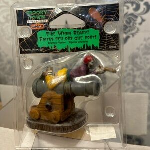 Lemax Spooky Town. Pirate Village . “Fire When Ready!”